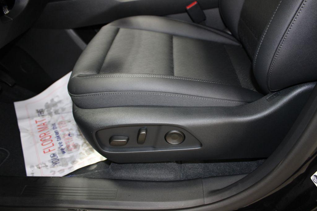 new 2026 Chevrolet Equinox car, priced at $32,477