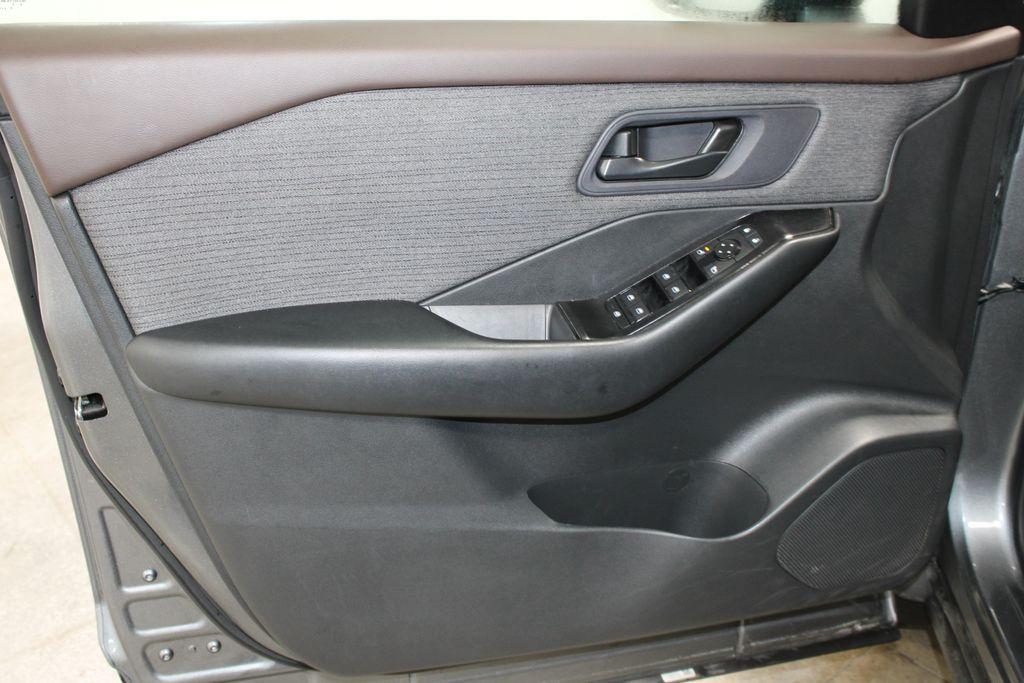 used 2023 Nissan Rogue car, priced at $18,888