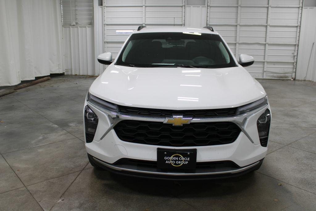 used 2024 Chevrolet Trax car, priced at $20,558