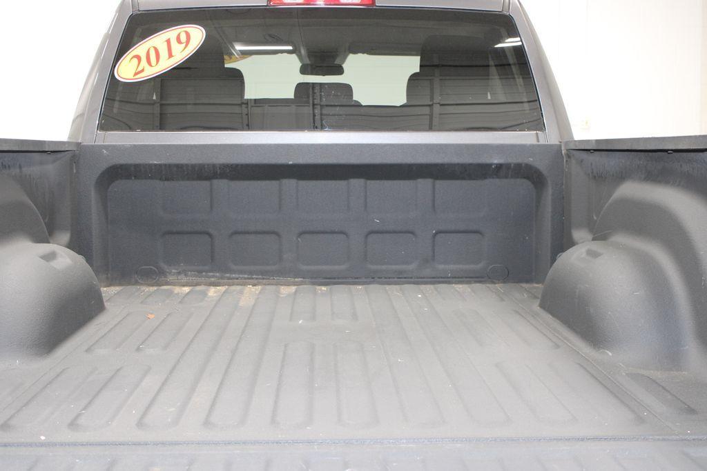 used 2019 Ram 1500 Classic car, priced at $15,548