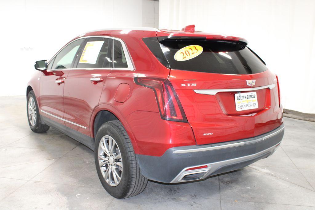 used 2023 Cadillac XT5 car, priced at $27,898