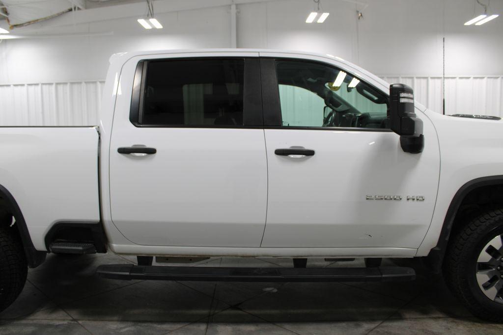 used 2024 Chevrolet Silverado 2500 car, priced at $44,688