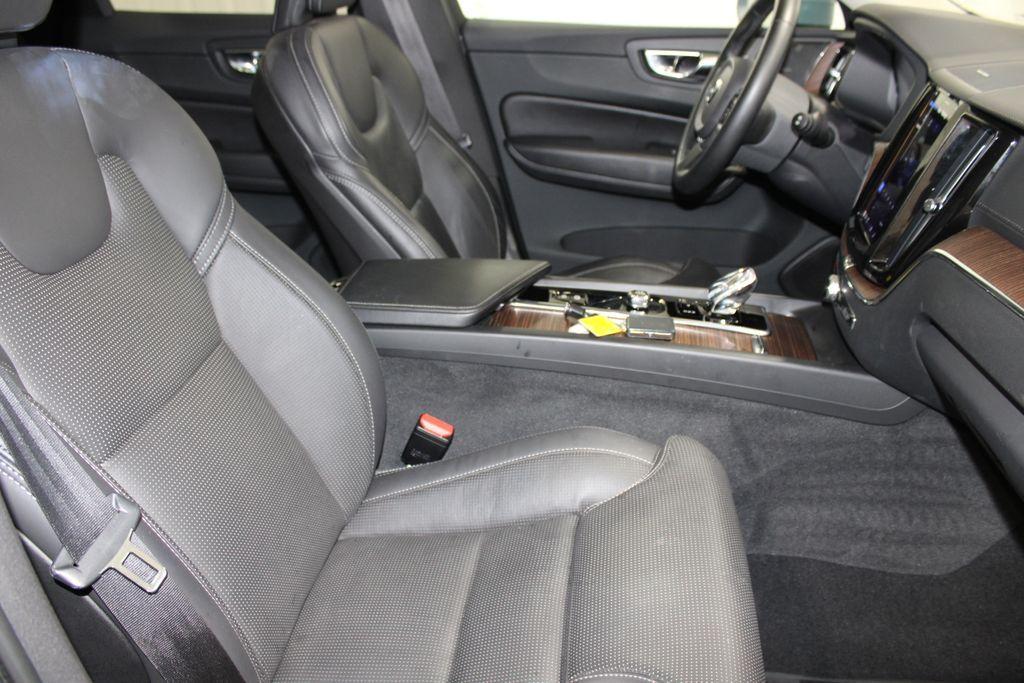 used 2023 Volvo XC60 car, priced at $33,388