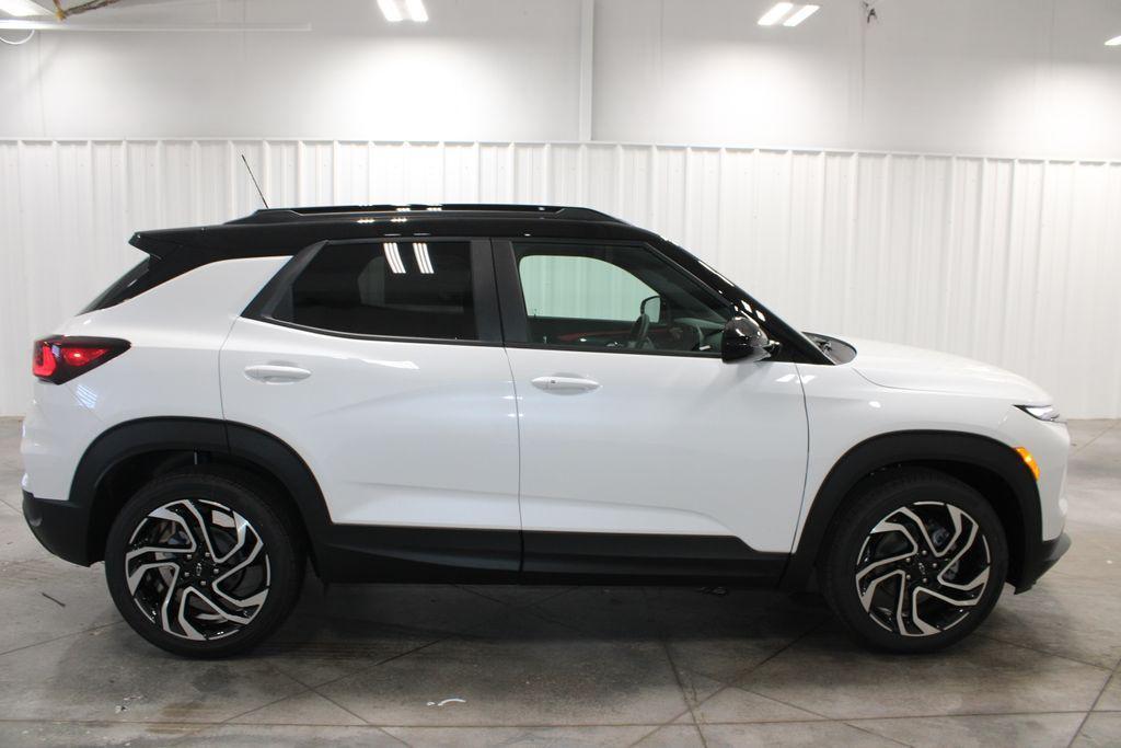 new 2026 Chevrolet TrailBlazer car, priced at $34,307