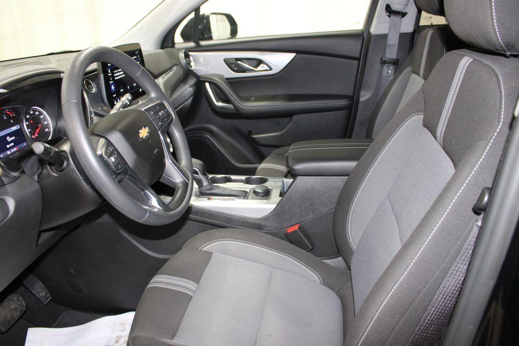 used 2025 Chevrolet Blazer car, priced at $27,238
