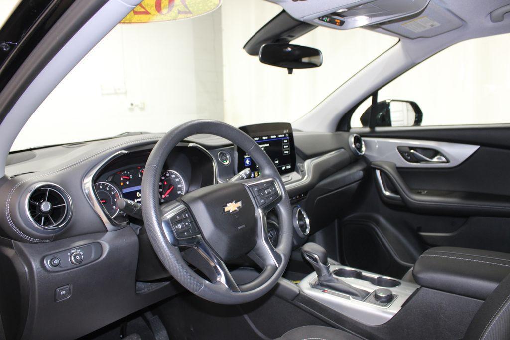 used 2025 Chevrolet Blazer car, priced at $27,238