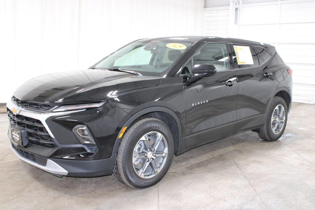 used 2025 Chevrolet Blazer car, priced at $27,238