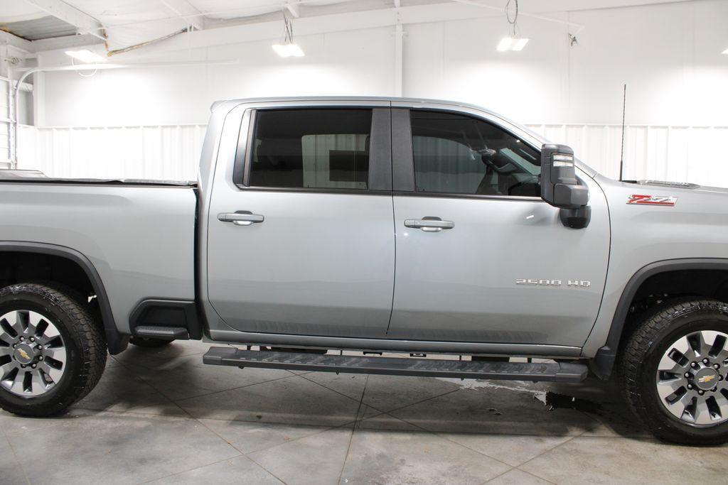 used 2025 Chevrolet Silverado 2500 car, priced at $64,000