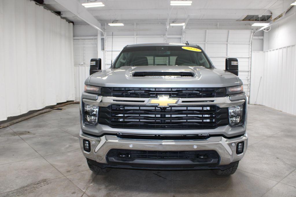 used 2025 Chevrolet Silverado 2500 car, priced at $64,000