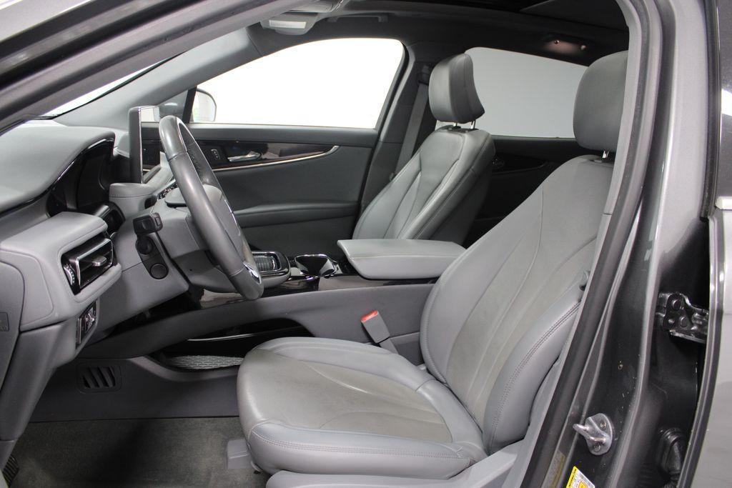 used 2022 Lincoln Nautilus car, priced at $29,488