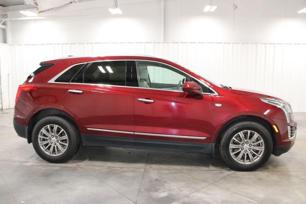 used 2017 Cadillac XT5 car, priced at $15,848