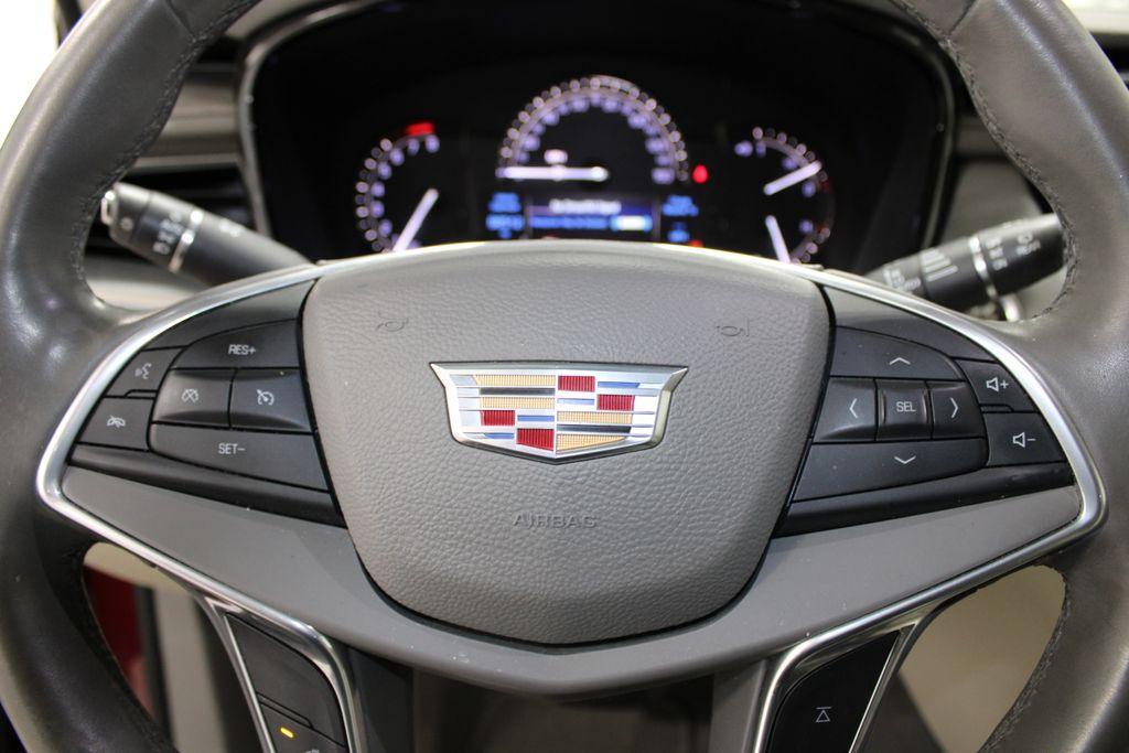 used 2017 Cadillac XT5 car, priced at $15,848