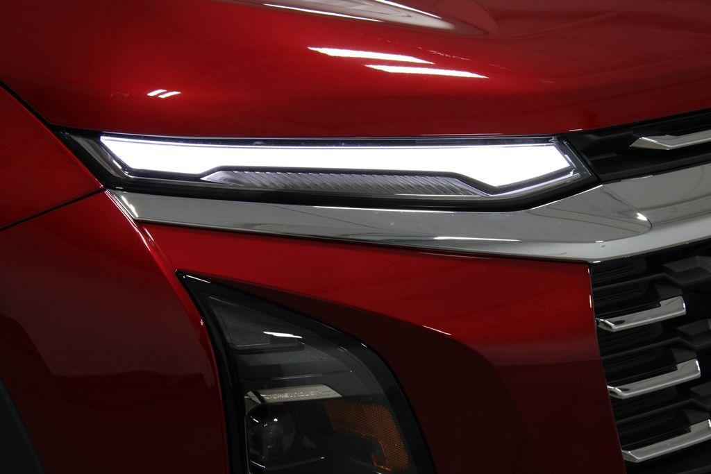 new 2026 Chevrolet Equinox car, priced at $34,366