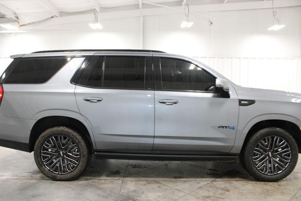 used 2022 GMC Yukon car, priced at $48,318