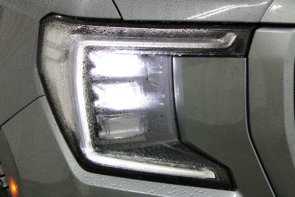 used 2022 GMC Yukon car, priced at $48,318