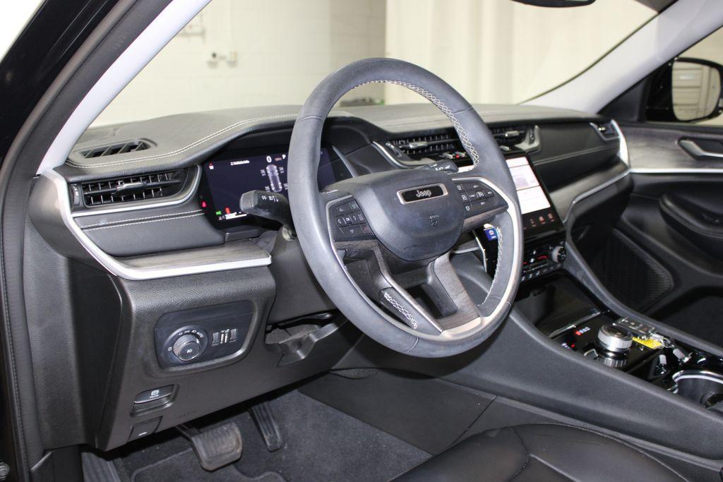 used 2023 Jeep Grand Cherokee car, priced at $29,528