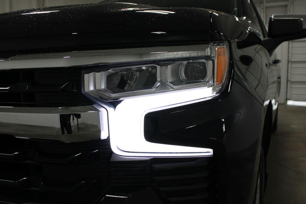 used 2025 Chevrolet Silverado 1500 car, priced at $44,278