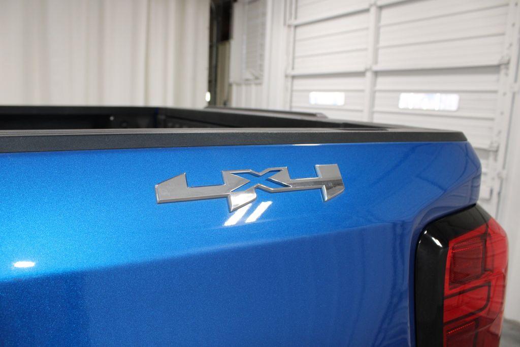 used 2023 GMC Sierra 1500 car, priced at $37,558