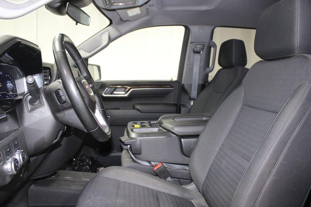 used 2023 GMC Sierra 1500 car, priced at $37,558