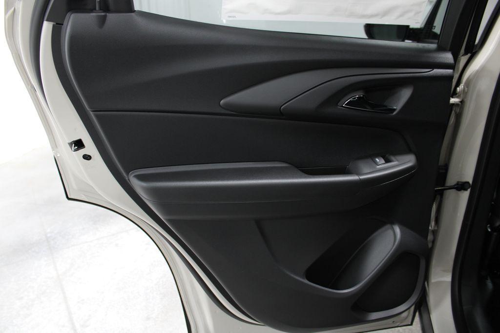 new 2026 Chevrolet TrailBlazer car, priced at $29,500