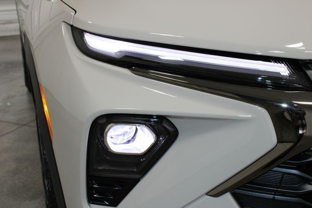 new 2026 Chevrolet TrailBlazer car, priced at $29,500