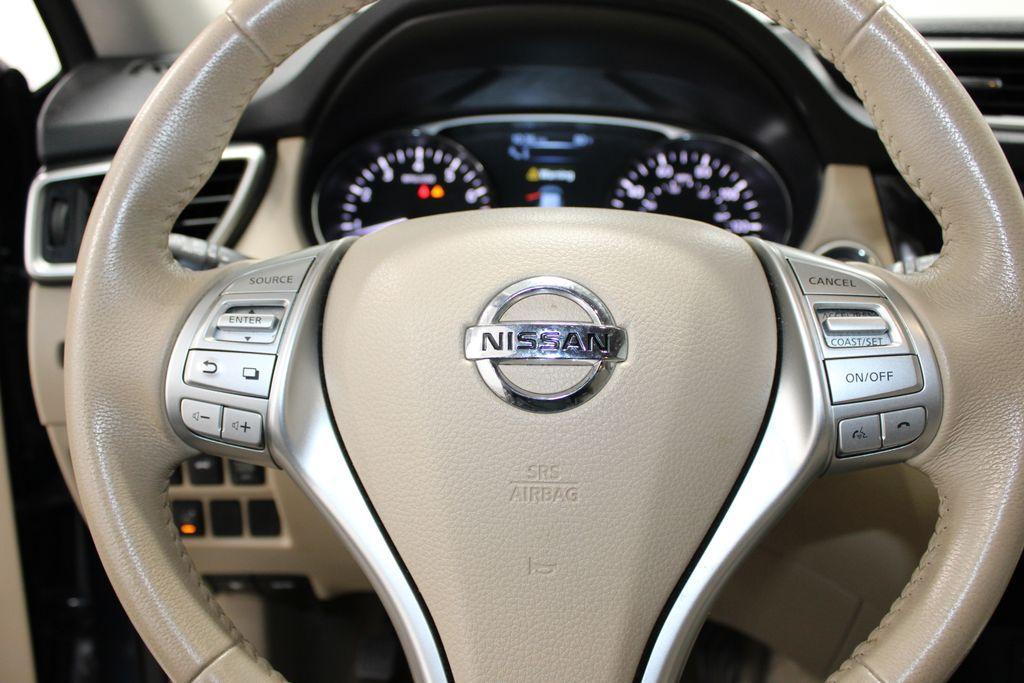 used 2015 Nissan Rogue car, priced at $13,368