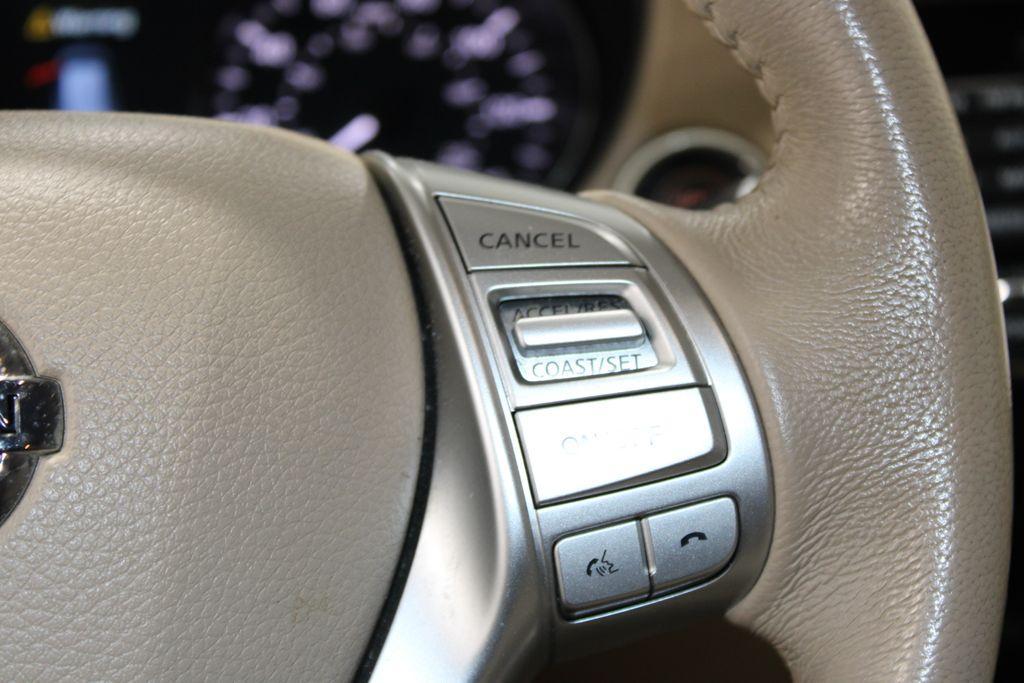 used 2015 Nissan Rogue car, priced at $13,368