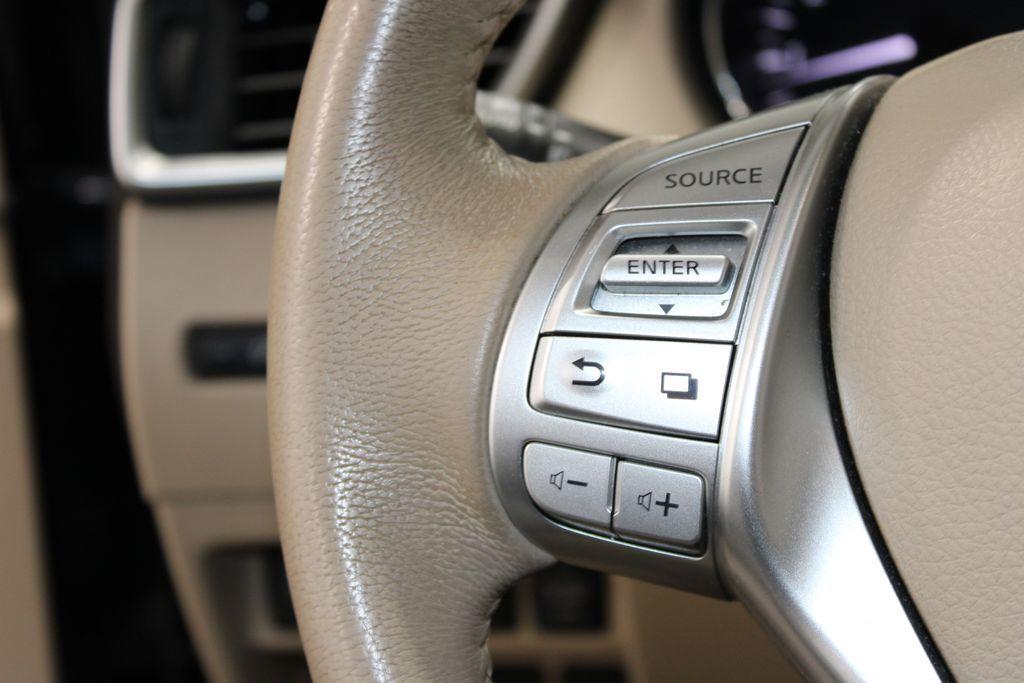 used 2015 Nissan Rogue car, priced at $13,368
