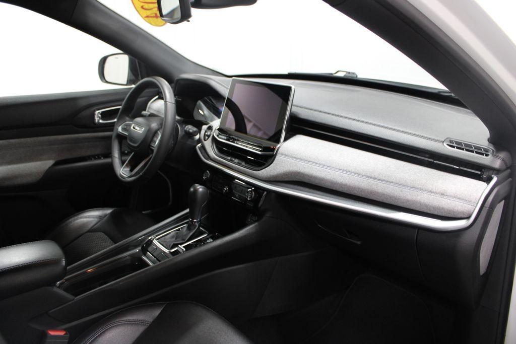 used 2024 Jeep Compass car, priced at $20,888