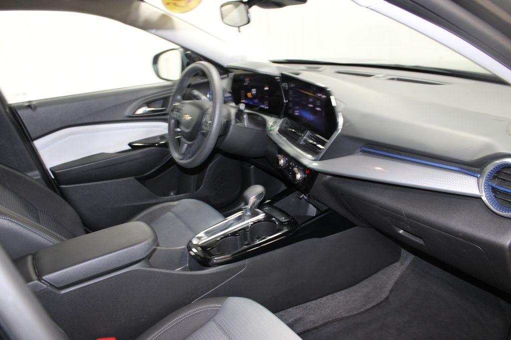 used 2025 Chevrolet Trax car, priced at $20,488