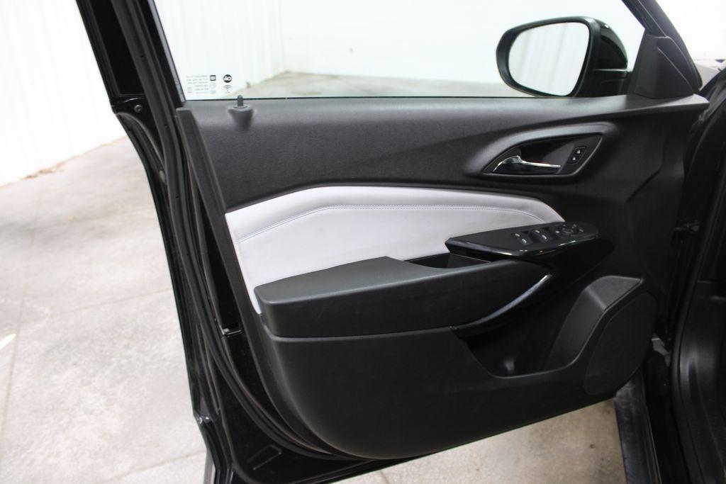 used 2025 Chevrolet Trax car, priced at $20,488