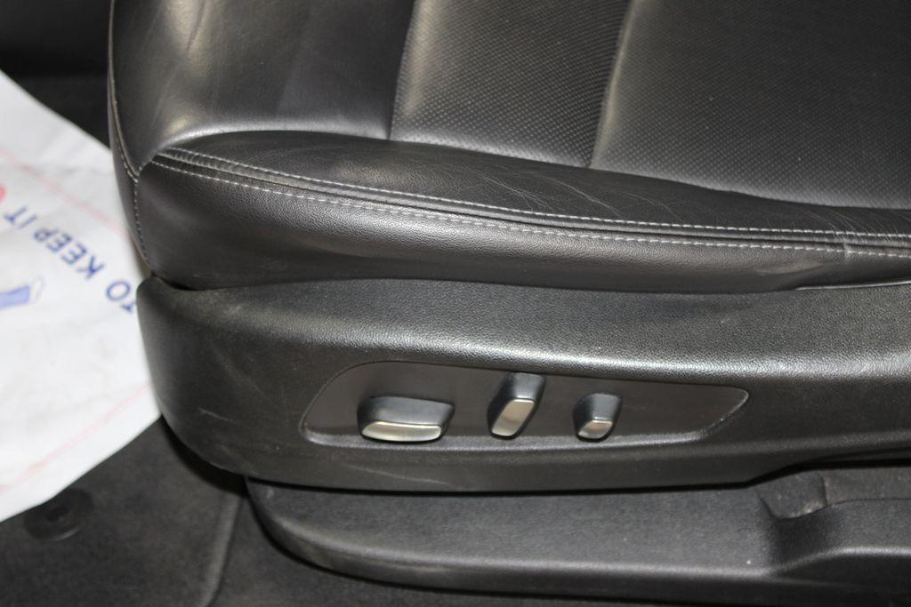 used 2020 Cadillac XT5 car, priced at $16,888