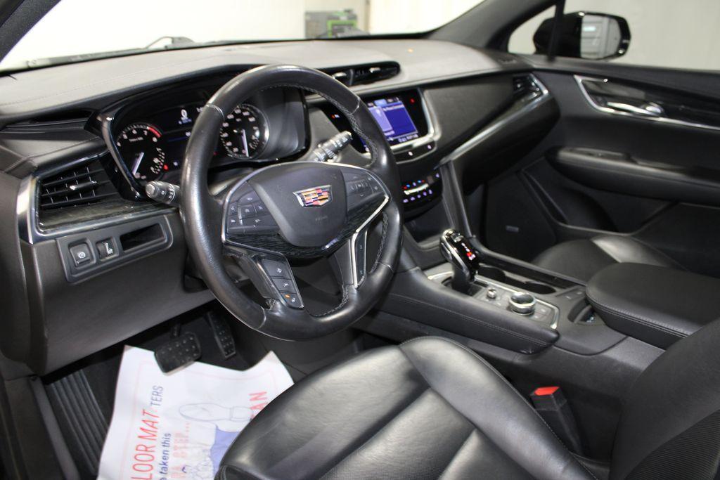 used 2020 Cadillac XT5 car, priced at $16,888