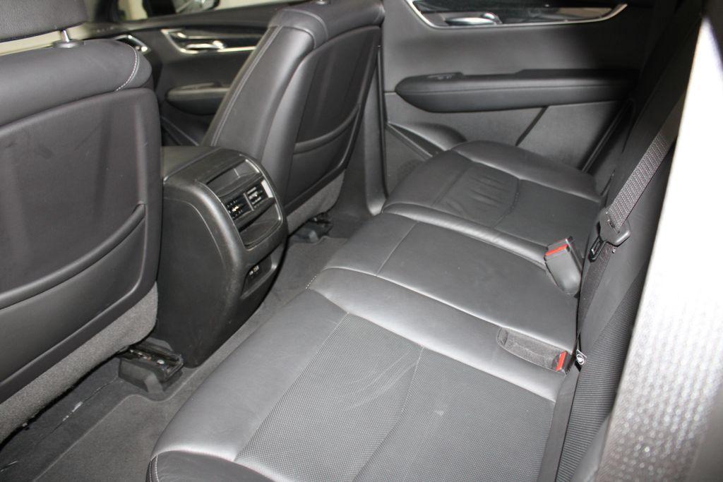 used 2020 Cadillac XT5 car, priced at $16,888