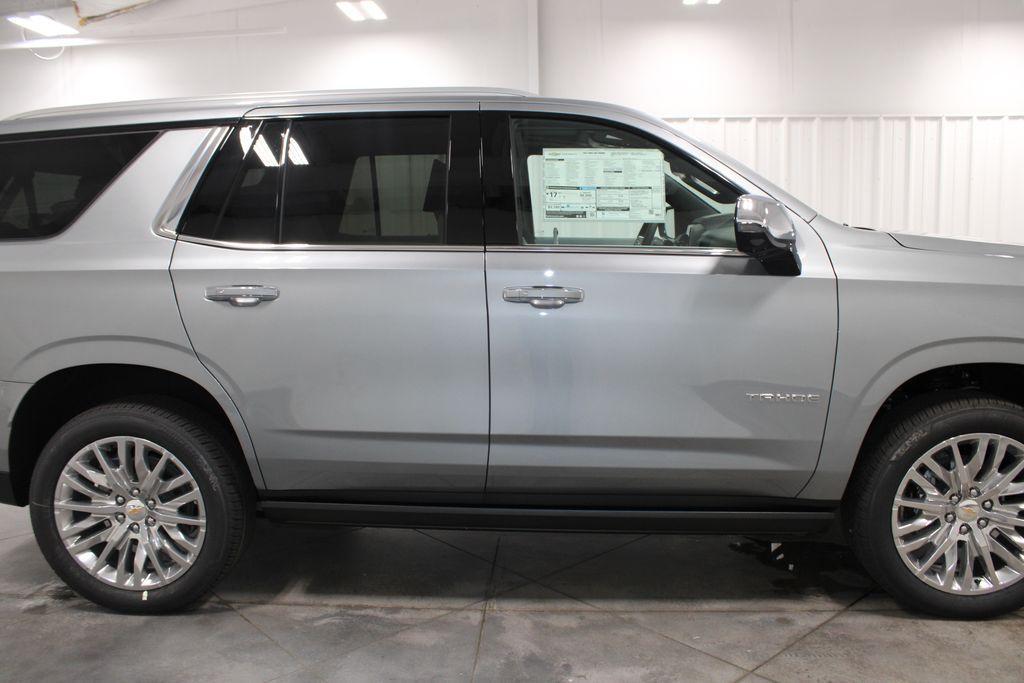 new 2025 Chevrolet Tahoe car, priced at $80,000
