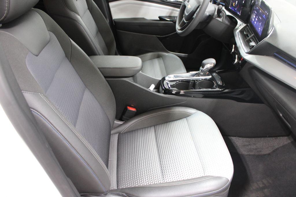 used 2025 Chevrolet Trax car, priced at $20,488