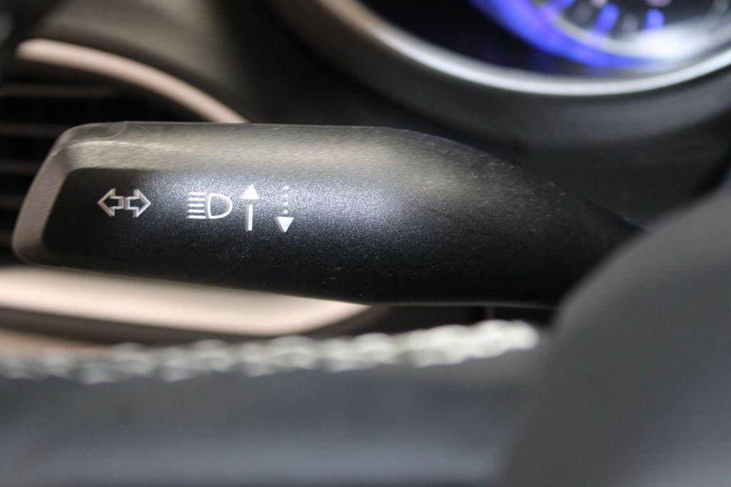 used 2024 Chrysler Pacifica car, priced at $24,678