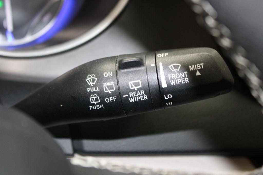 used 2024 Chrysler Pacifica car, priced at $24,678