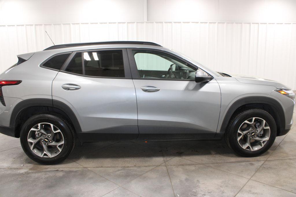 used 2025 Chevrolet Trax car, priced at $20,338