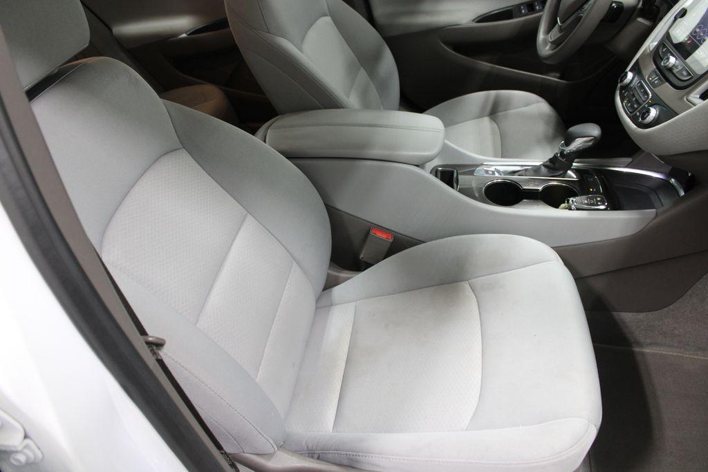 used 2024 Chevrolet Malibu car, priced at $18,898