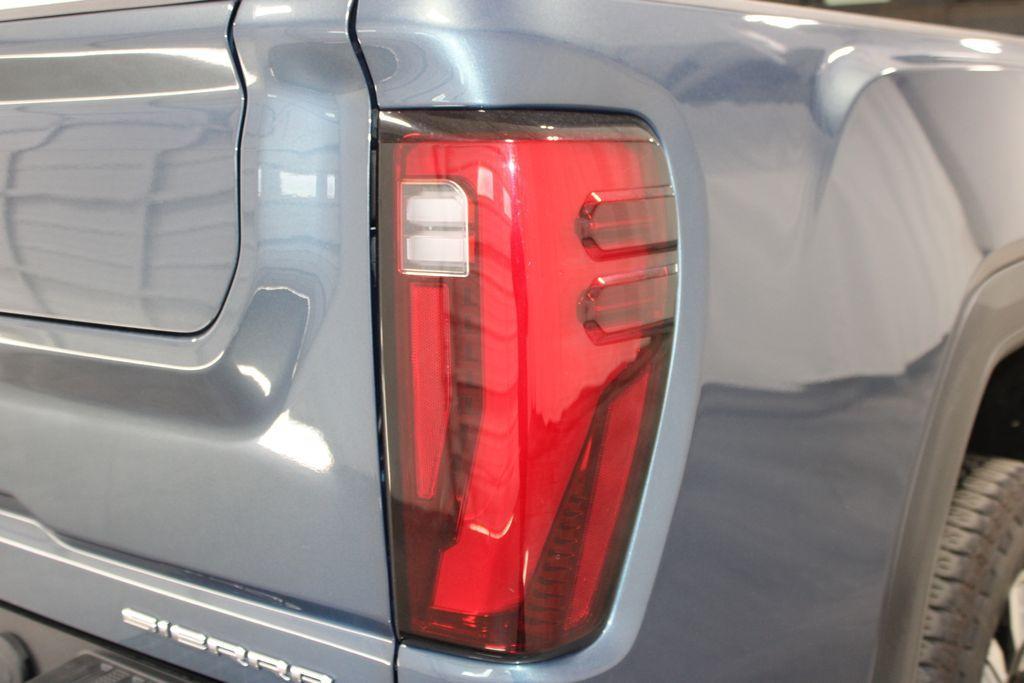 used 2025 GMC Sierra 2500 car, priced at $73,918