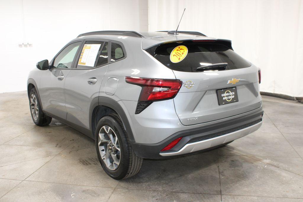 used 2025 Chevrolet Trax car, priced at $21,558