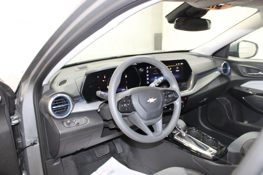 used 2025 Chevrolet Trax car, priced at $21,558