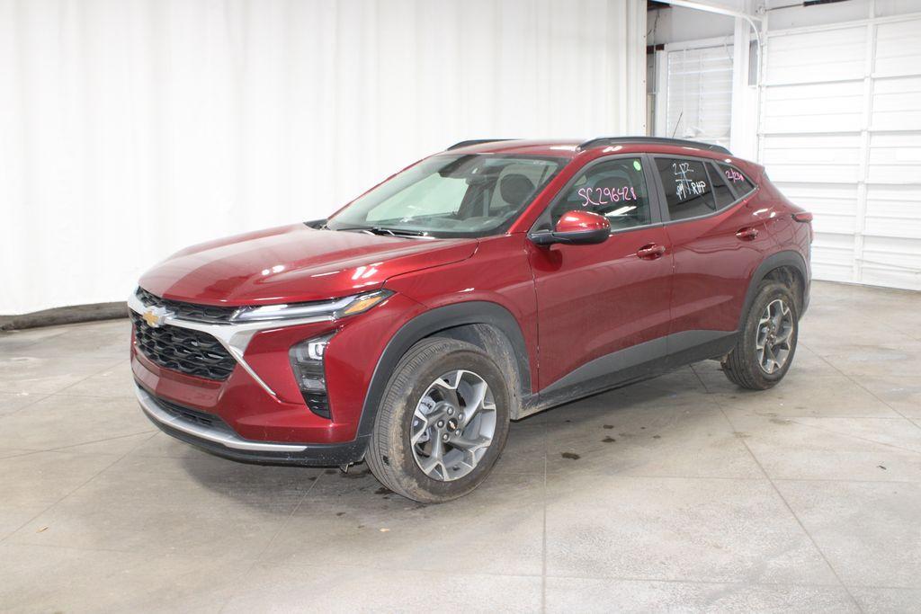 used 2025 Chevrolet Trax car, priced at $20,655