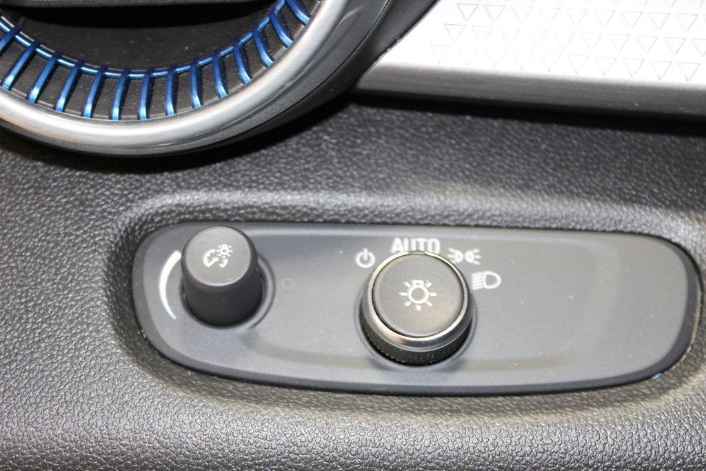 used 2025 Chevrolet Trax car, priced at $20,655