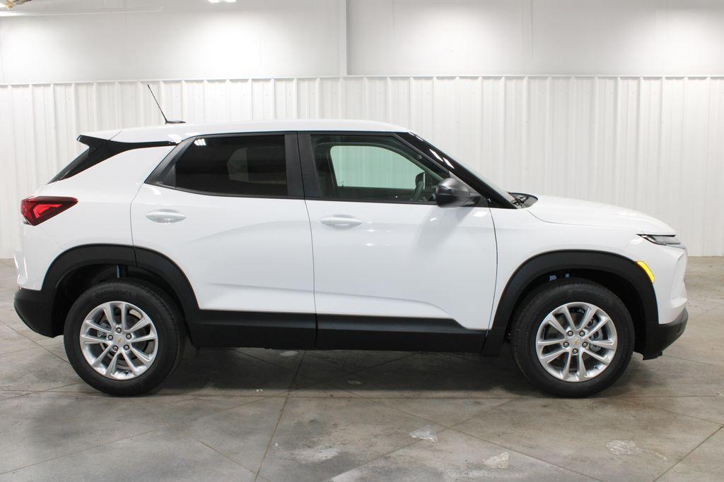 new 2026 Chevrolet TrailBlazer car, priced at $24,835