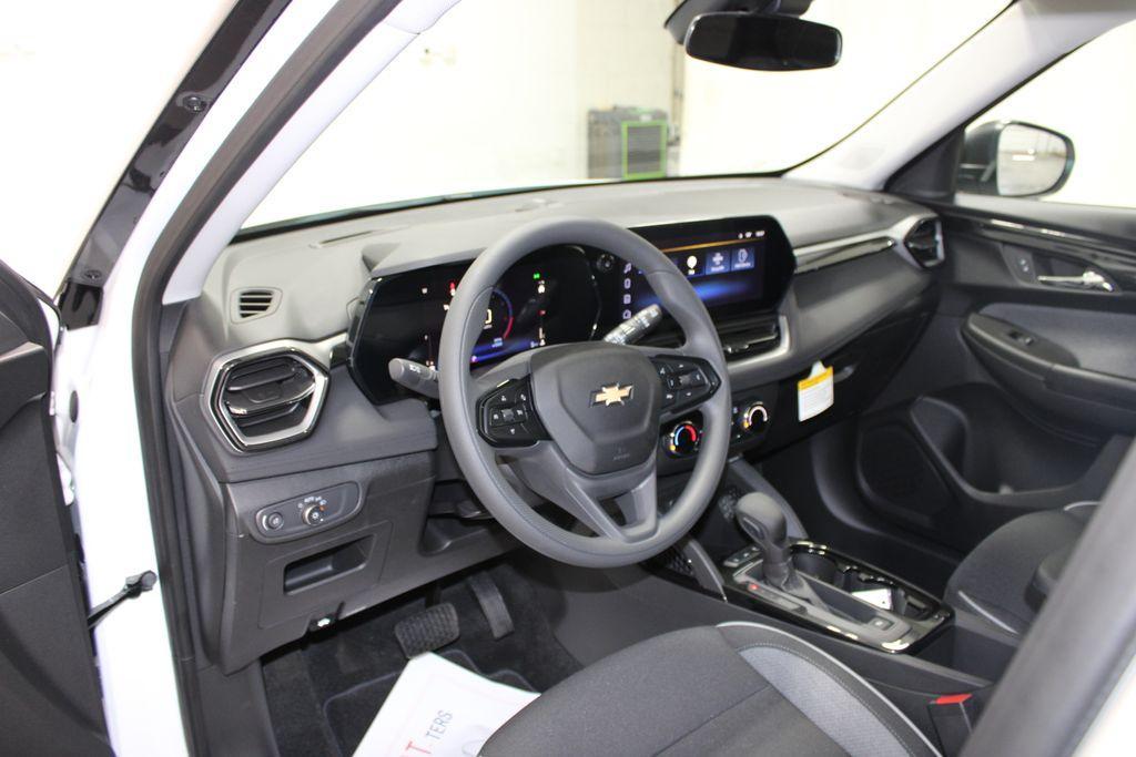 new 2026 Chevrolet TrailBlazer car, priced at $24,835