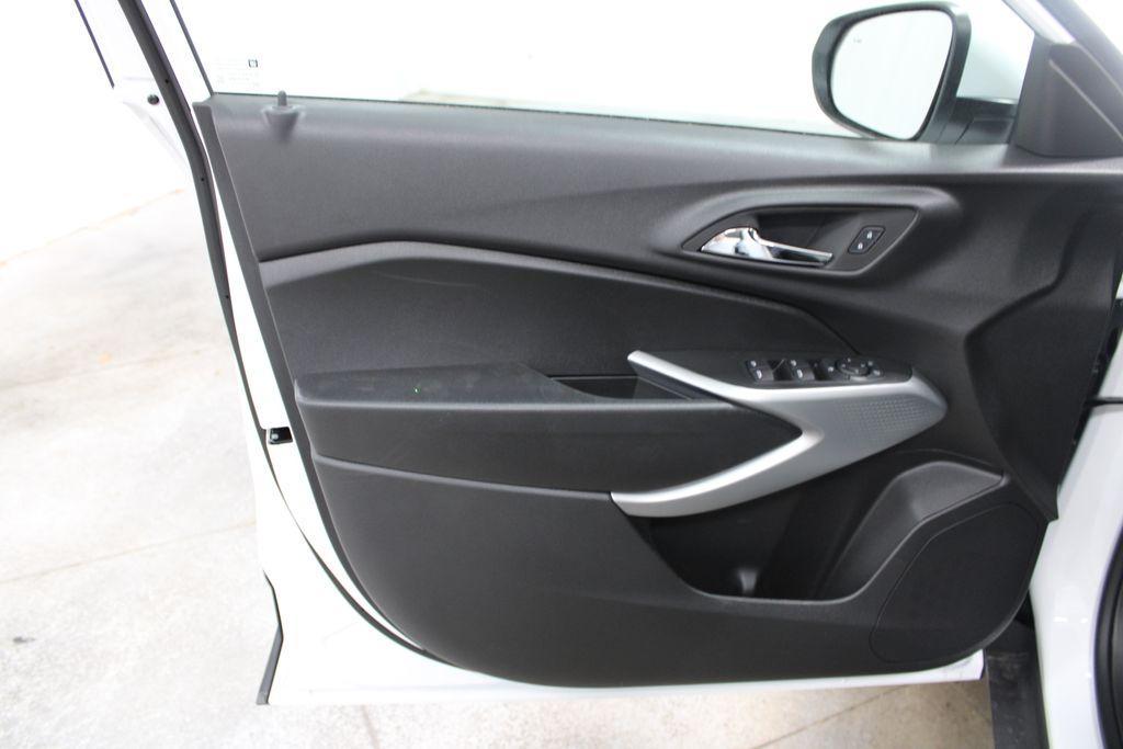 new 2026 Chevrolet Trax car, priced at $24,177