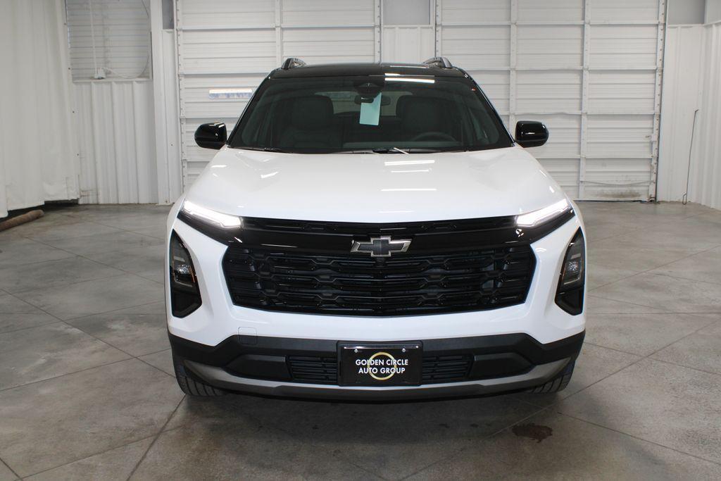 new 2026 Chevrolet Equinox car, priced at $33,127