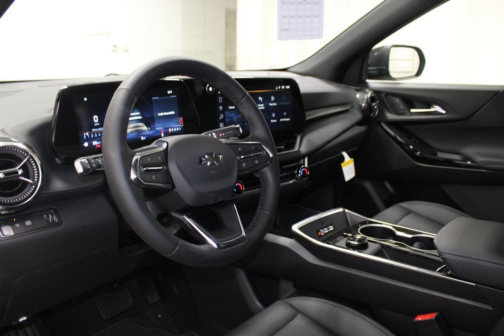 new 2026 Chevrolet Equinox car, priced at $33,127